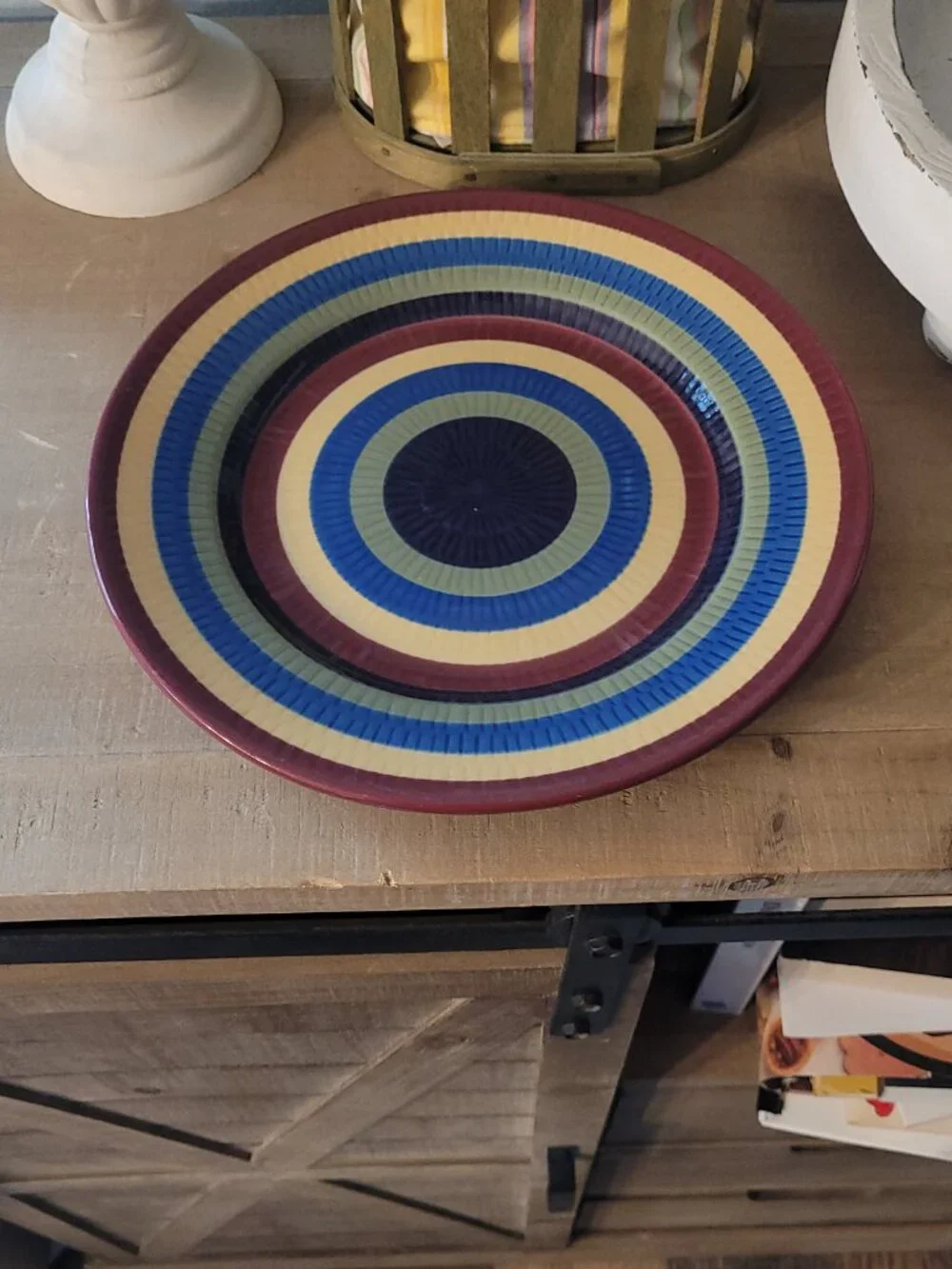 Lonaberger  Plate